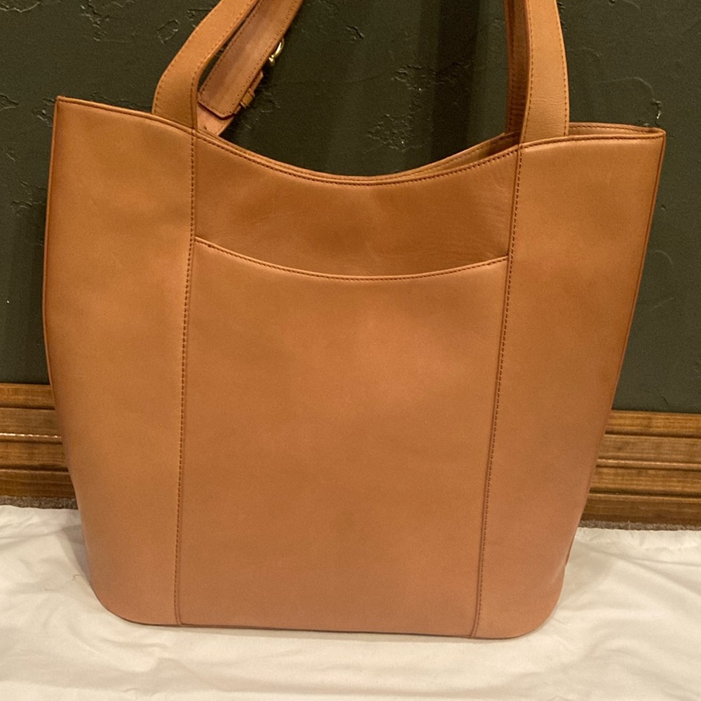 Like New Brahmin Brayden Tote in Charleston Tan (ABBA) - Picture 4 of 15